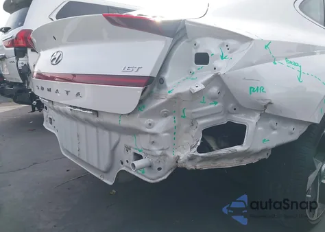 2022 Hyundai Sonata Sel Plus z USA, uszkodzony, nr VIN KMHL44J24NA235457